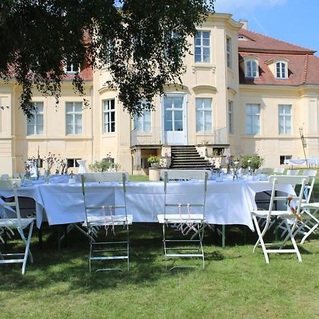 Gaestehaus Reckahn Der Rochow Akademie Bagian luar foto