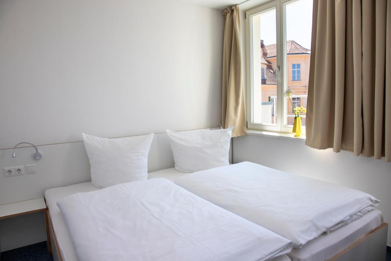 Gaestehaus Reckahn Der Rochow Akademie Bagian luar foto