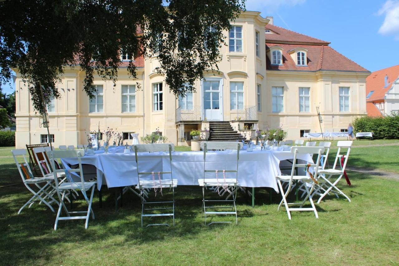 Gaestehaus Reckahn Der Rochow Akademie Bagian luar foto